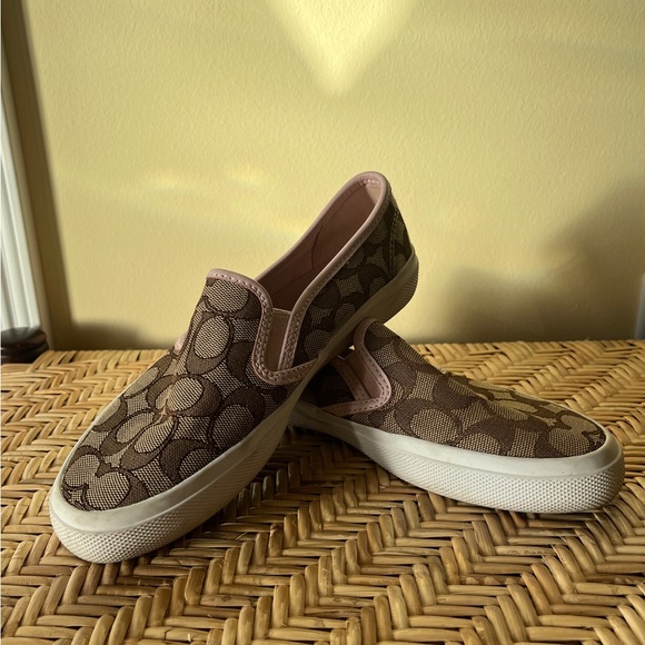 Coach Chrissy Slip On Logo Sneakers Tan & Pink Size 6 - Picture 5 of 11